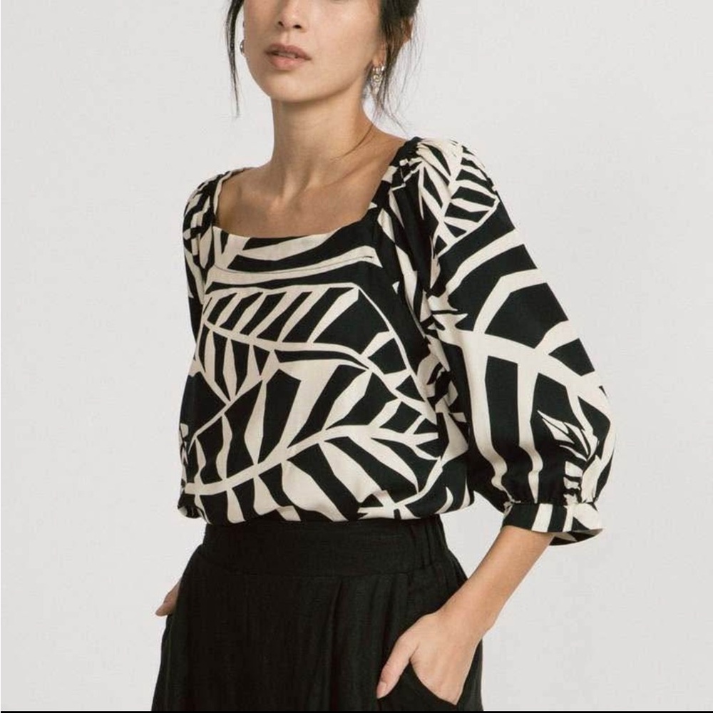 Allison Wonderland Black & Cream Printed Square-Neck Top